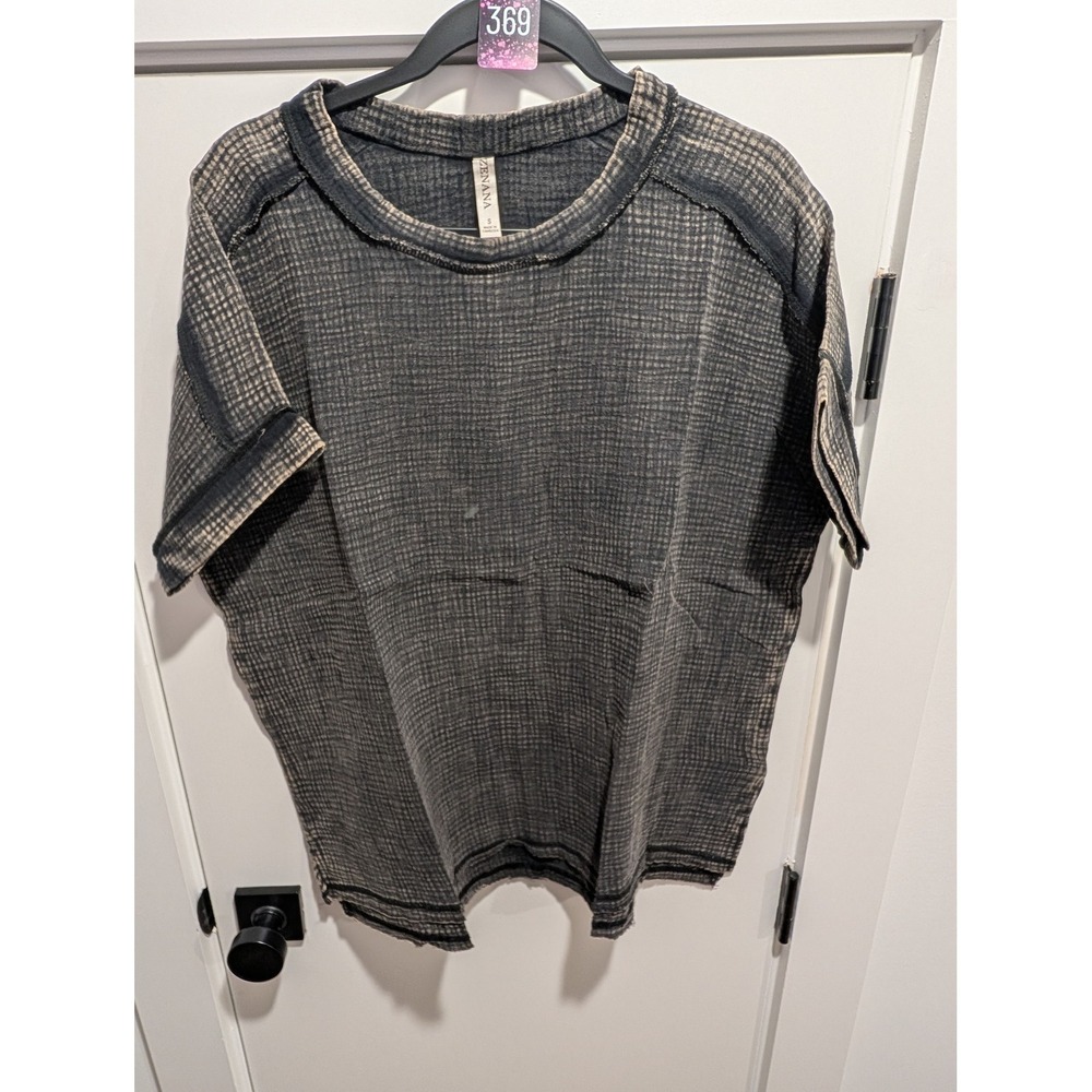 369-S Acid Washed Double Gauze Round Neck Cuffed Sleeve Tee Ash Black